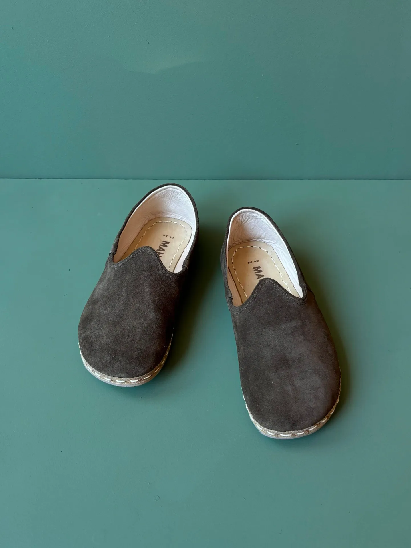 Barefoot Yemeni Shoes | Olive Suede - Image 2