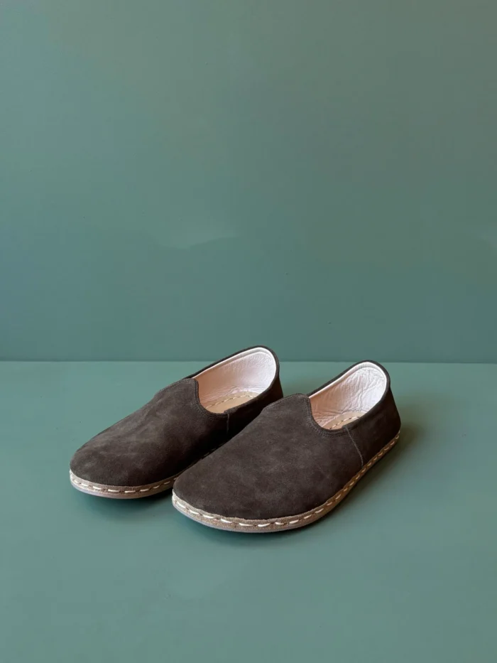 Barefoot Yemeni Shoes | Olive Suede - Image 1
