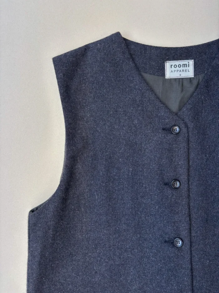 Kamali Waistcoat | Charcoal Wool - Image 2