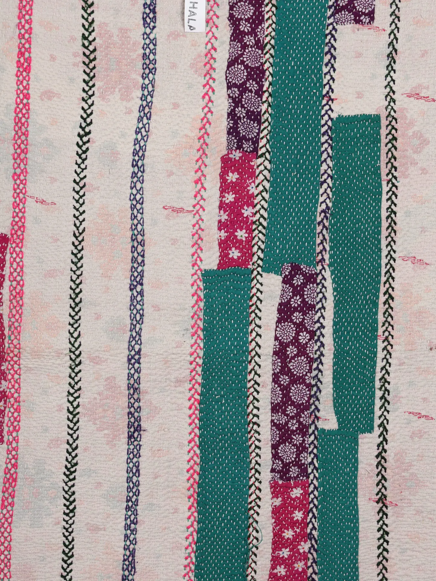 Kantha Quilt - Image 3