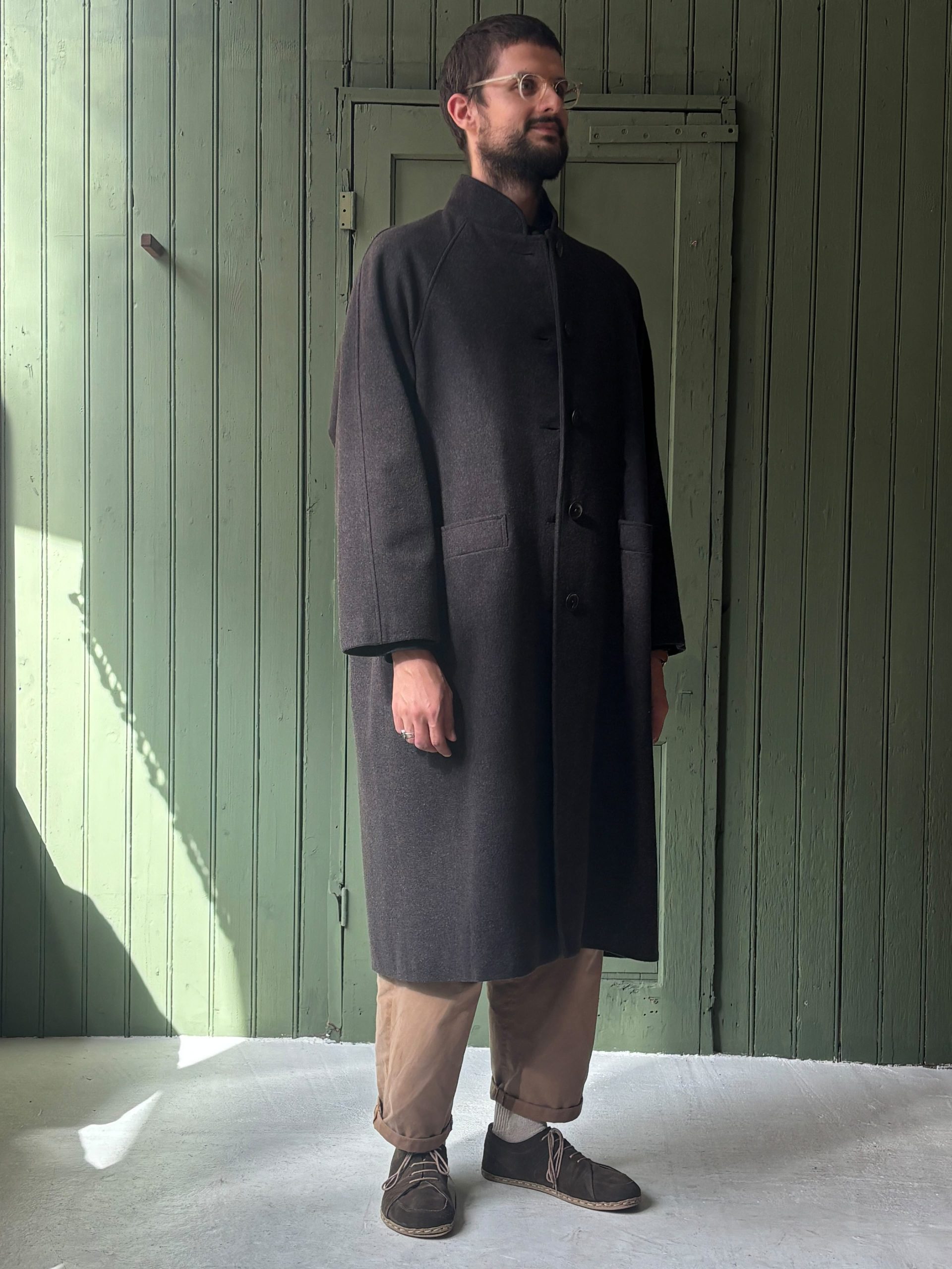 Hansom Overcoat | Charcoal Wool - Image 2