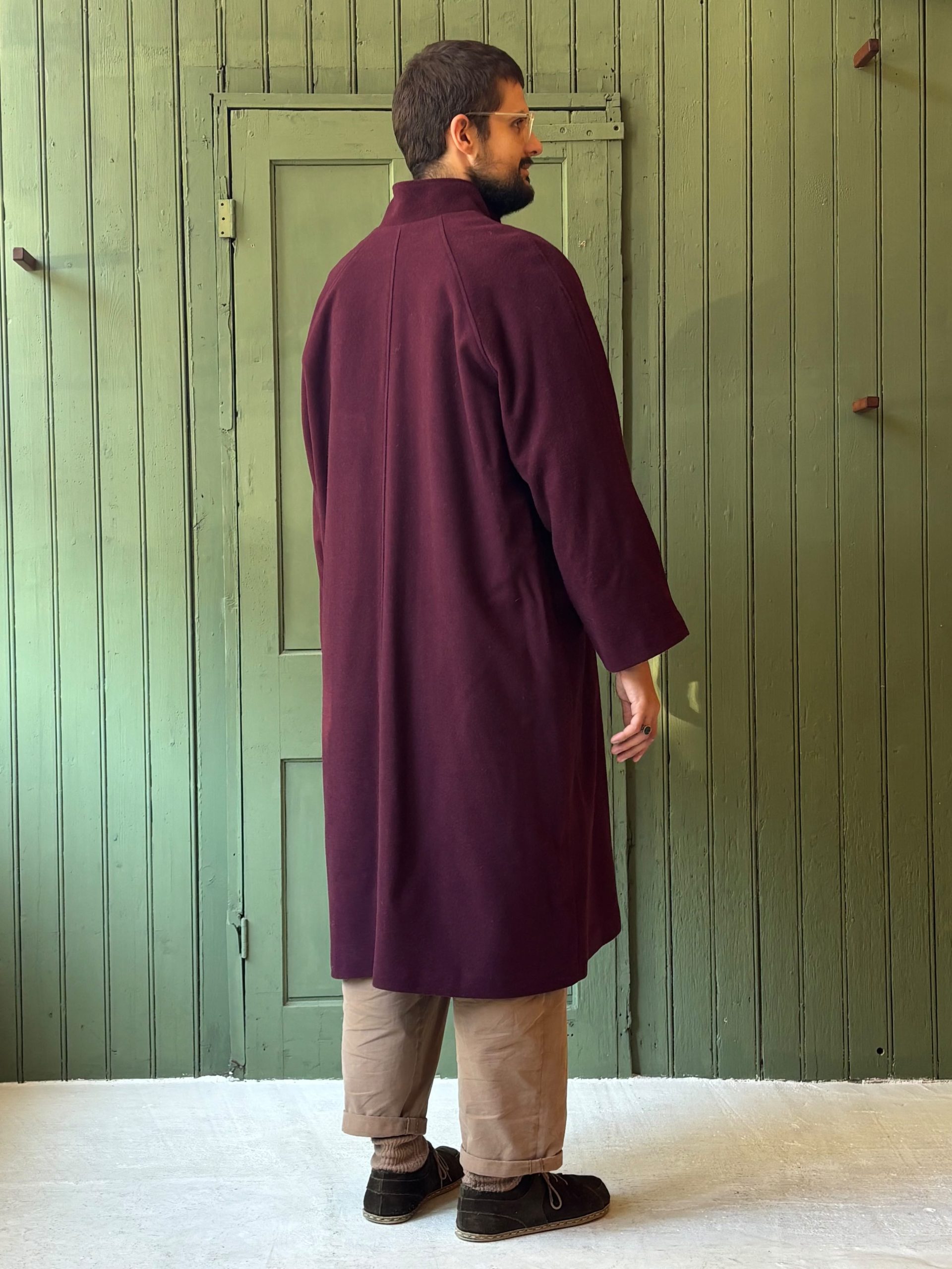 Hansom Overcoat | Wine Wool - Image 5