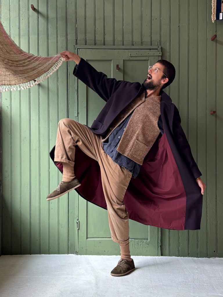 Hansom Overcoat | Plum Wool