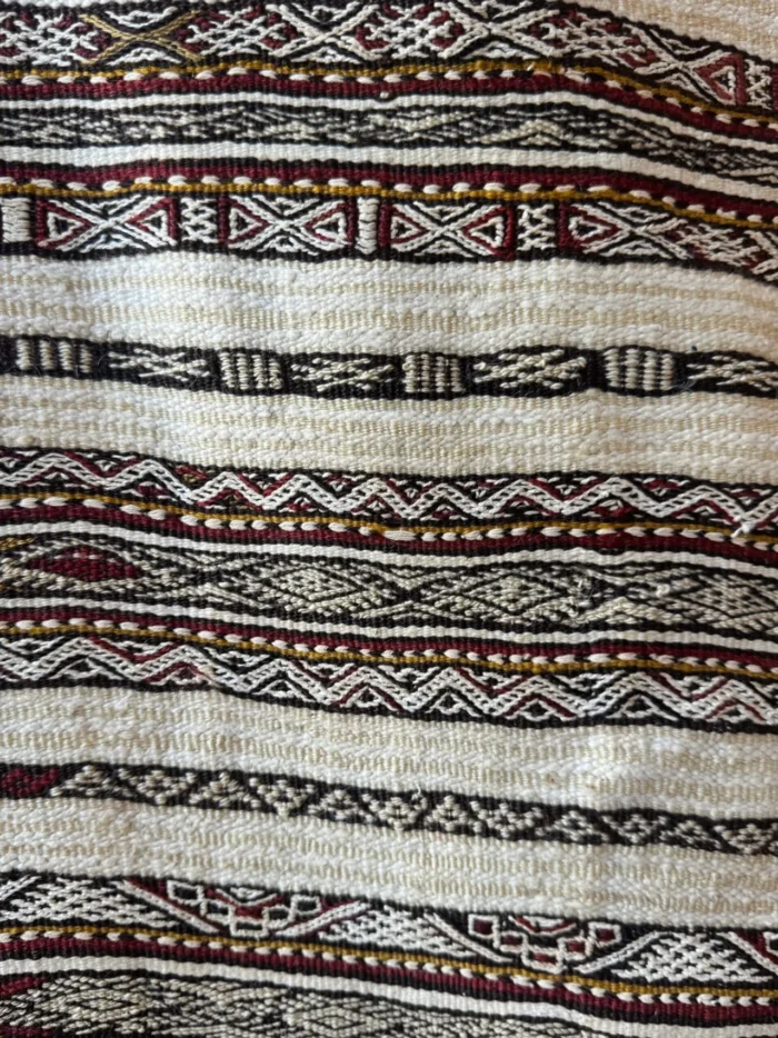 Small Moroccan Kilim Rug - Image 2